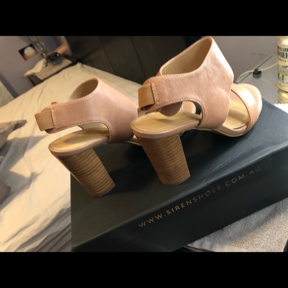 Nude Block Sandal Heels - Picture 3 of 6